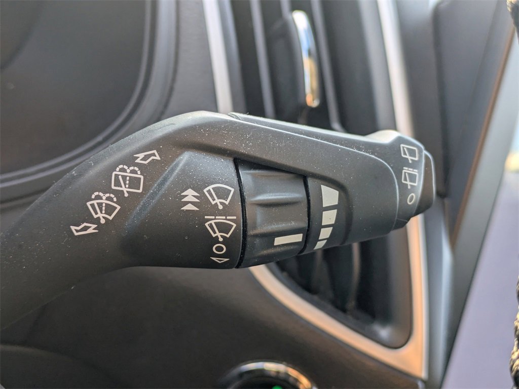 Used 2024 Ford Edge SEL image 28