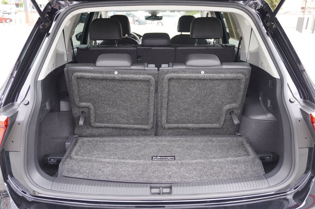 Used 2022 Volkswagen Tiguan SE FWD image 8