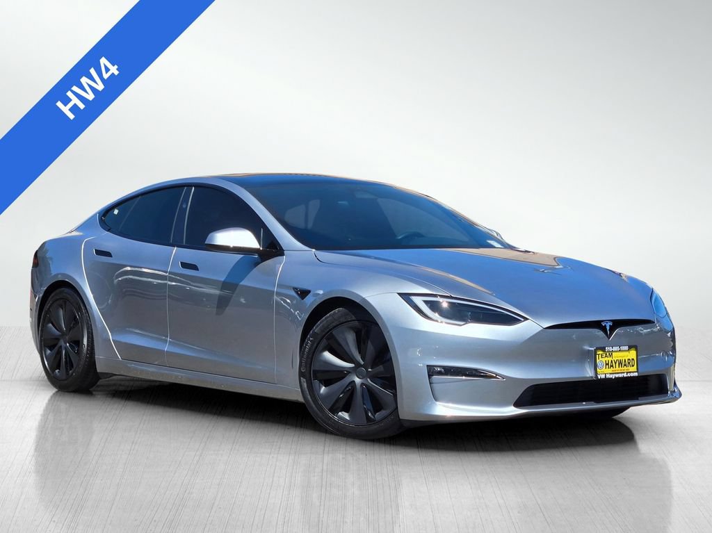 Used 2025 Tesla Model S AWD/4WD image 2