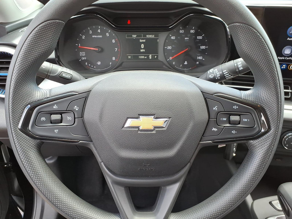 Used 2024 Chevrolet Trax LS w/ LS Convenience Package FWD image 14