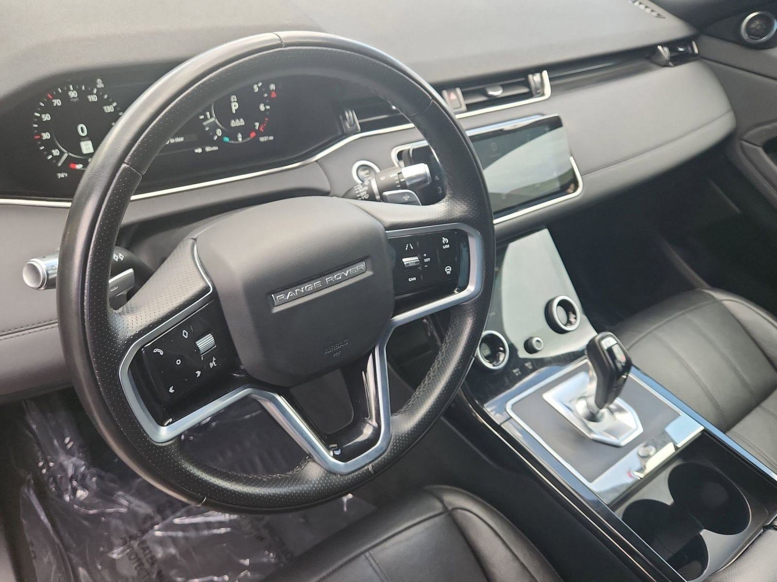 Used 2022 Land Rover Range Rover Evoque R-Dynamic SE image 2