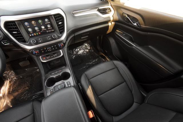 Used 2023 GMC Acadia SLT image 14