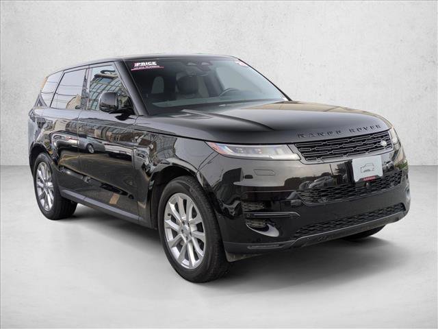 Certified 2025 Land Rover Range Rover Sport SE image 3