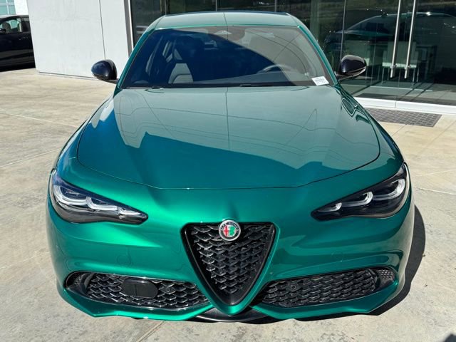New 2025 Alfa Romeo Giulia RWD image 2