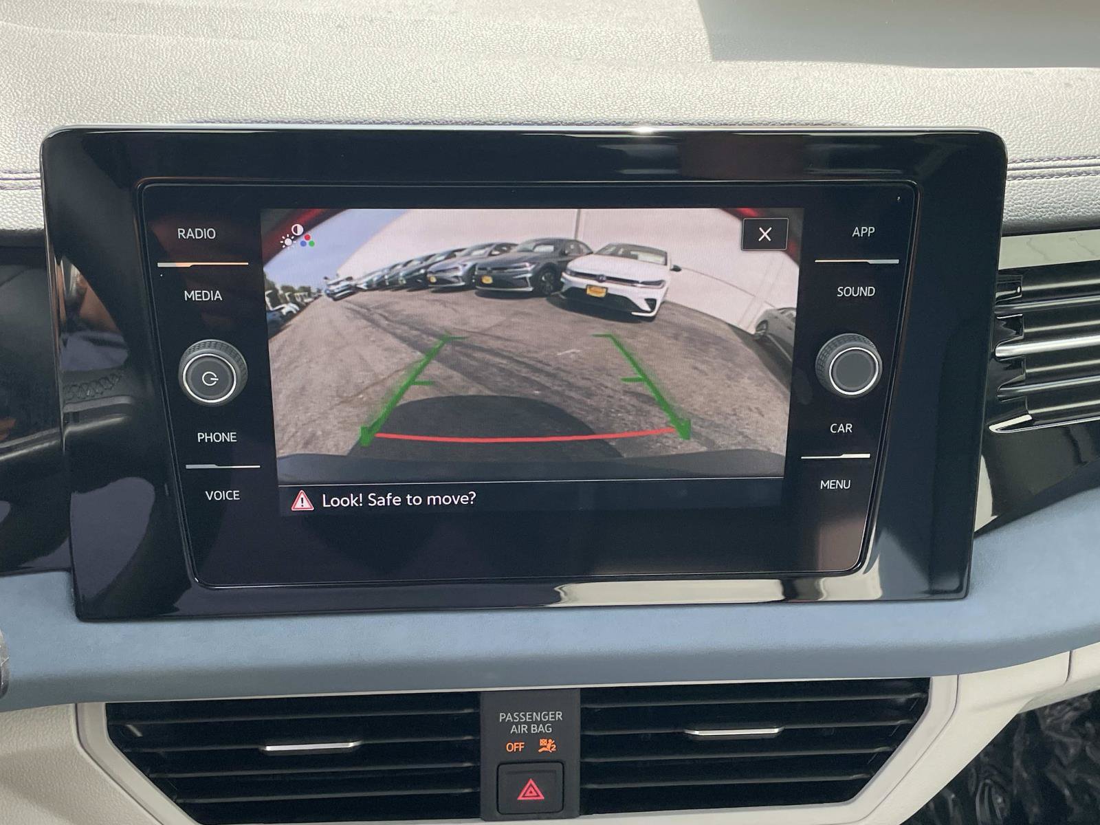 New 2026 Volkswagen Jetta SE FWD image 13