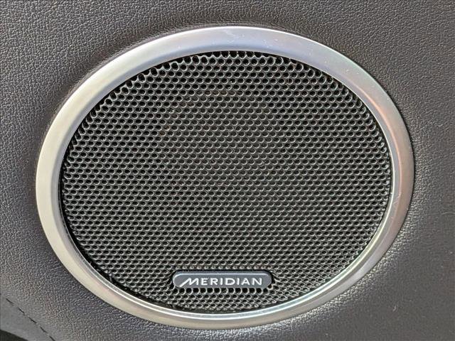 Used 2017 Land Rover Range Rover HSE image 14