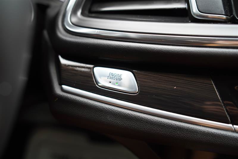 Used 2020 Buick Enclave Essence FWD image 56