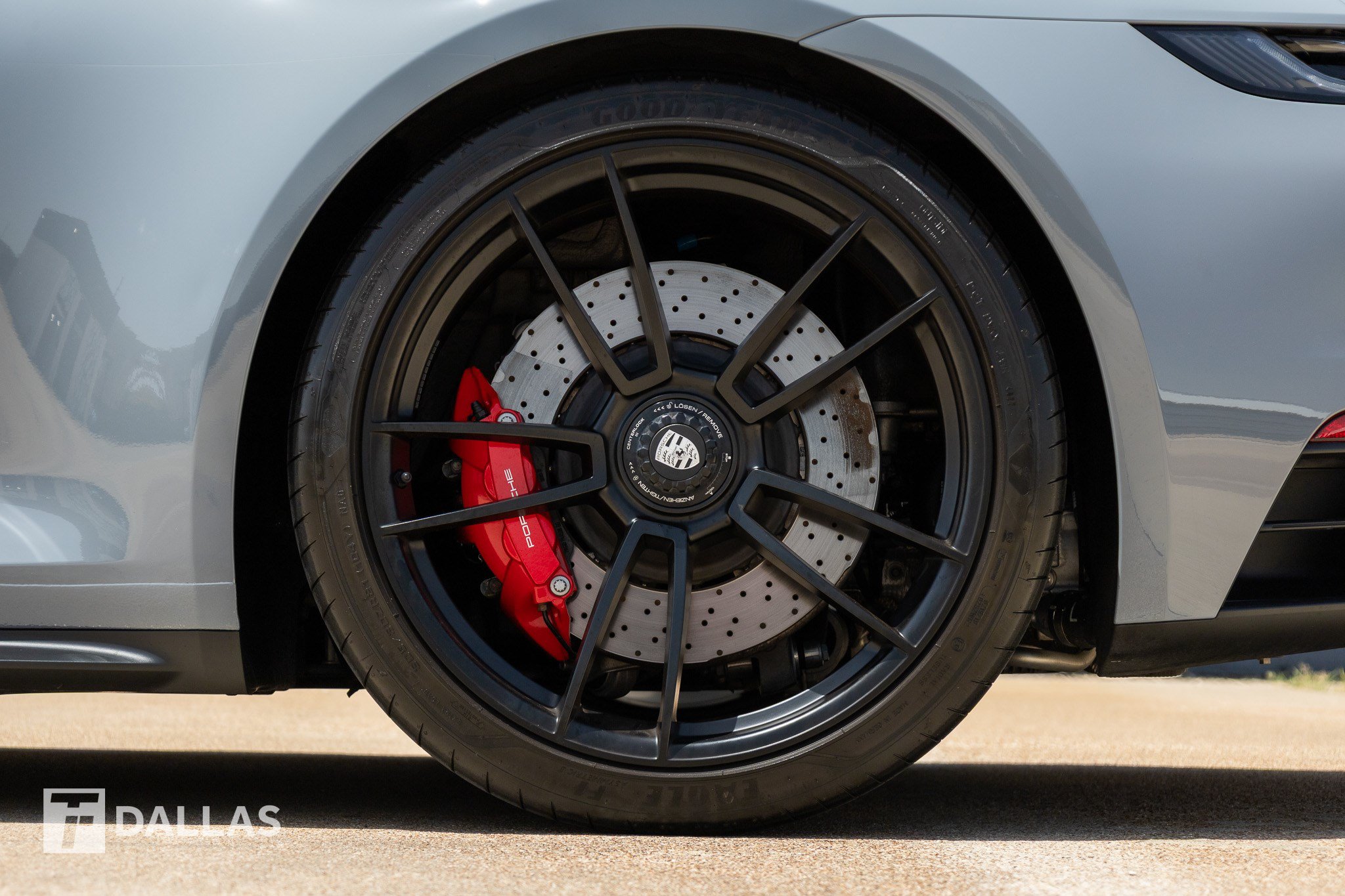 Used 2023 Porsche 911 Carrera GTS RWD image 9