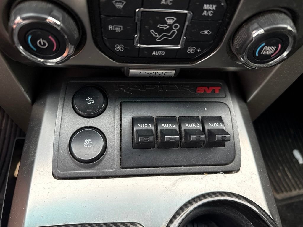 Used 2013 Ford F150 Raptor w/ Luxury Equipment Group AWD/4WD image 27