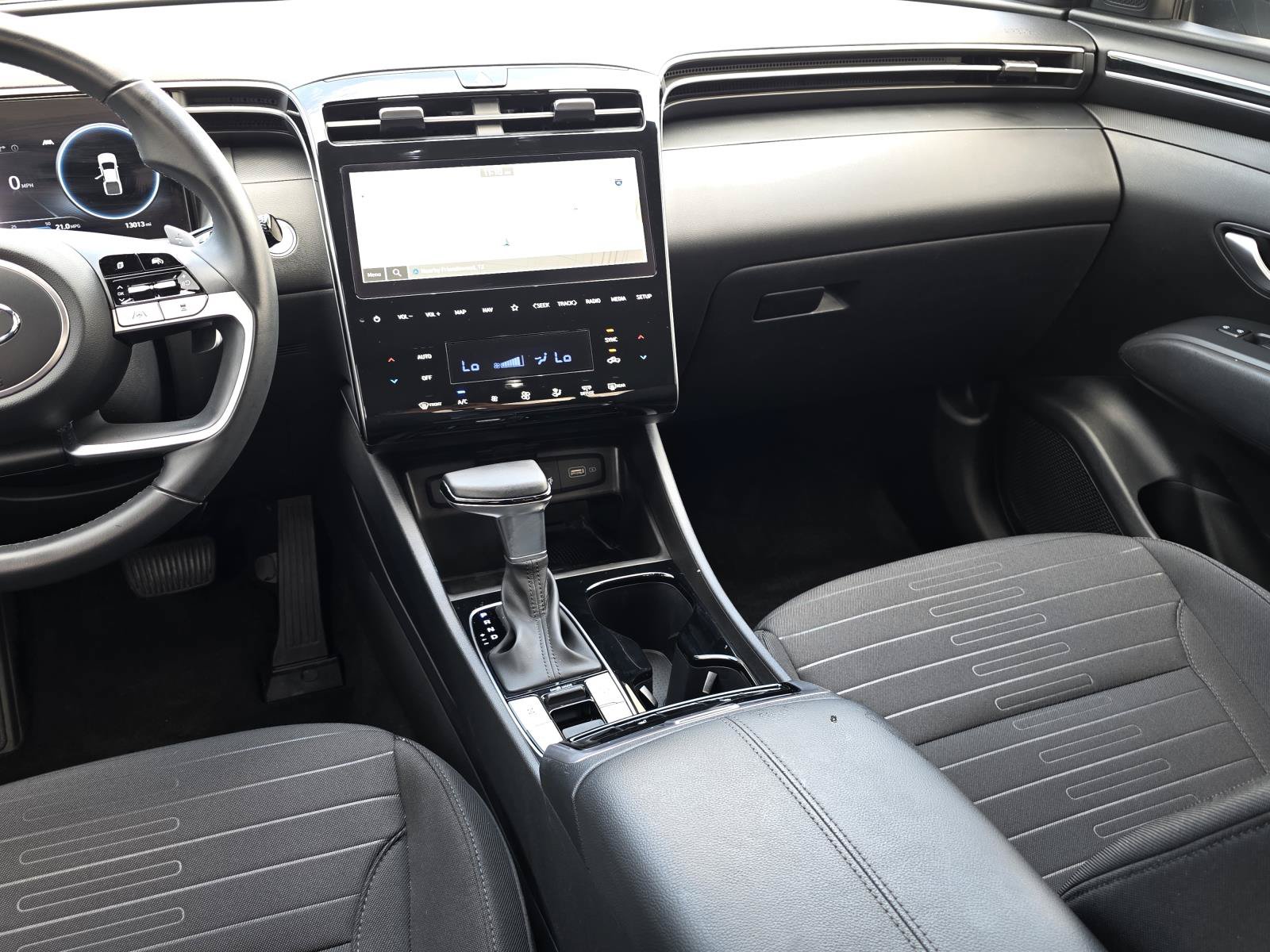 Used 2023 Hyundai Santa Cruz SEL Premium AWD/4WD image 13