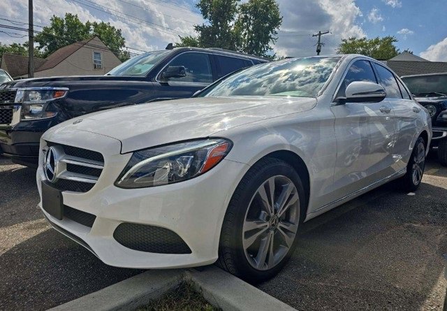 Used 2018 Mercedes-Benz C 300 4MATIC Sedan