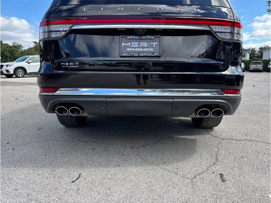 Used 2020 Lincoln Aviator Reserve w/ Class IV Trailer Tow Package RWD image 18