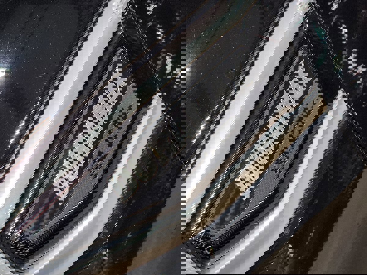 Used 2024 GMC Yukon Denali image 28