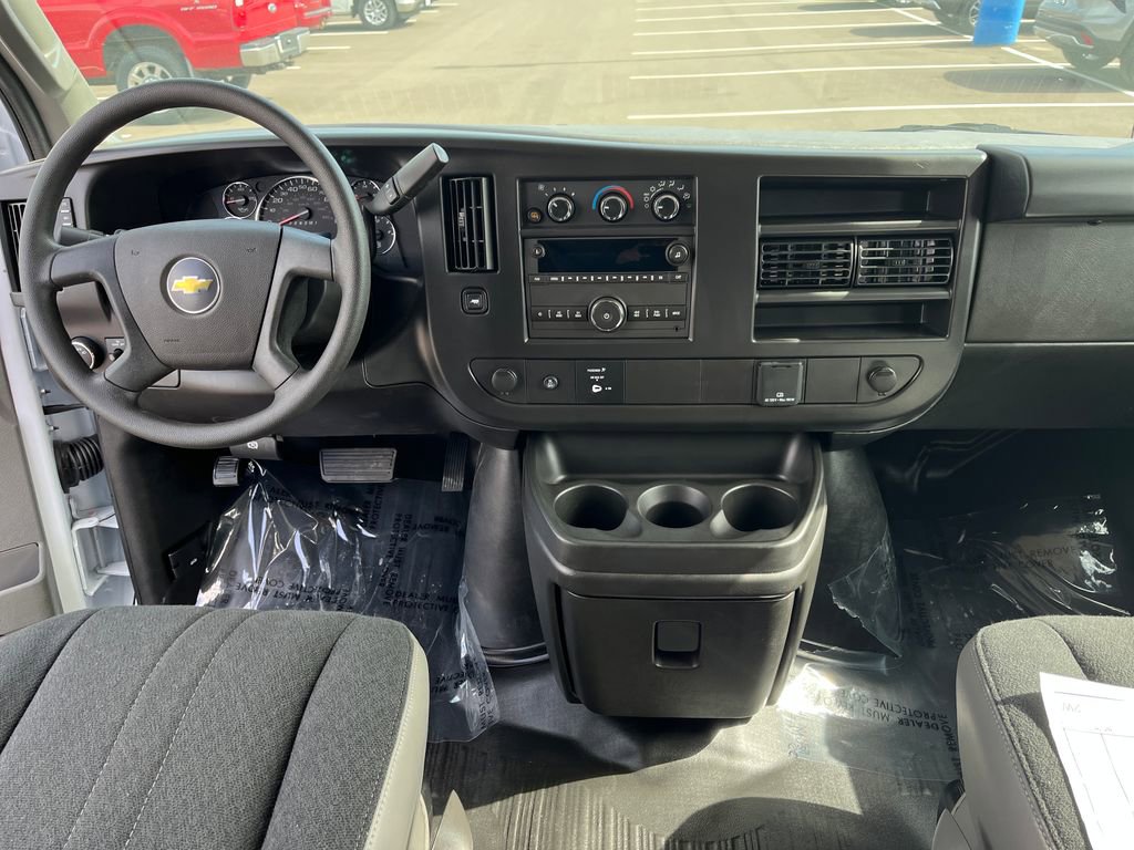 New 2026 Chevrolet Express 2500 RWD image 13