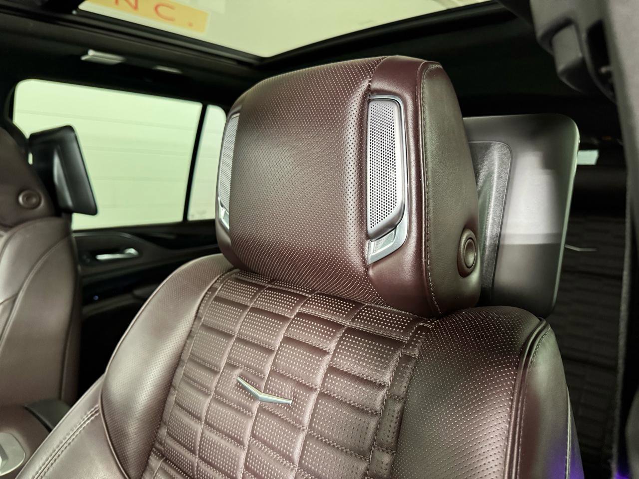 Used 2023 Cadillac Escalade Sport Platinum AWD/4WD image 15