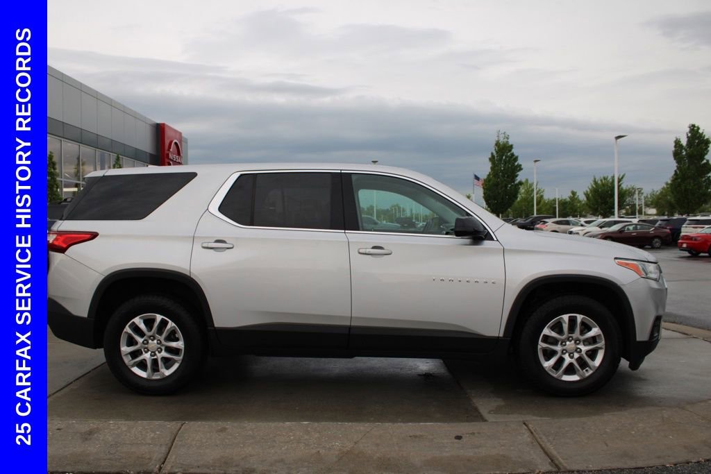 Used 2018 Chevrolet Traverse LS AWD/4WD image 6