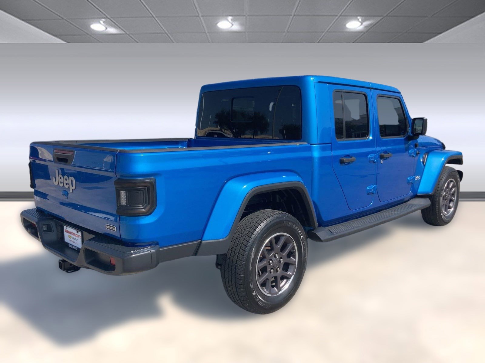Used 2021 Jeep Gladiator Overland w/ Popular Equipment Package image 8