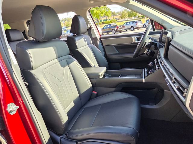 Used 2025 Hyundai Santa Fe SEL FWD image 19