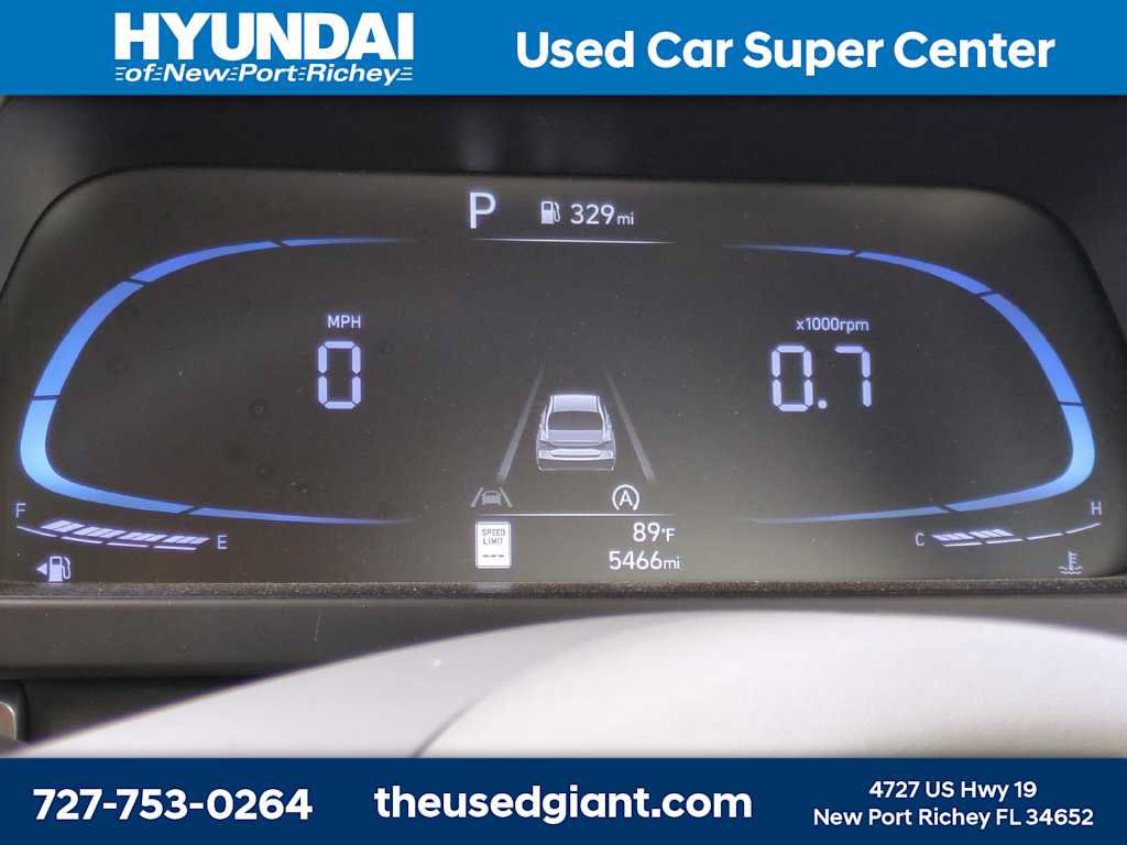 Certified 2025 Hyundai Elantra SE FWD image 26