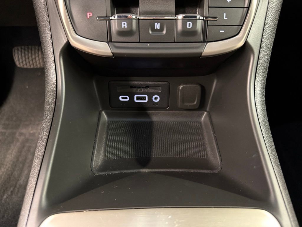 Used 2022 GMC Terrain Denali w/ LPO, Floor Liner Package AWD/4WD image 14