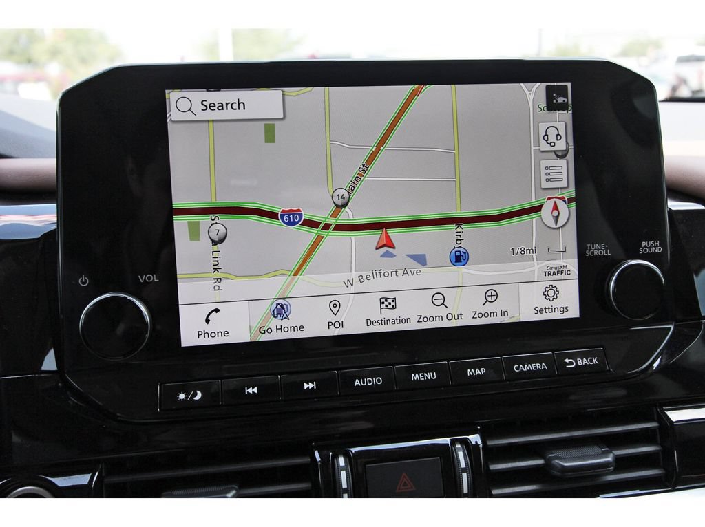 Used 2024 Nissan Pathfinder Platinum FWD image 30