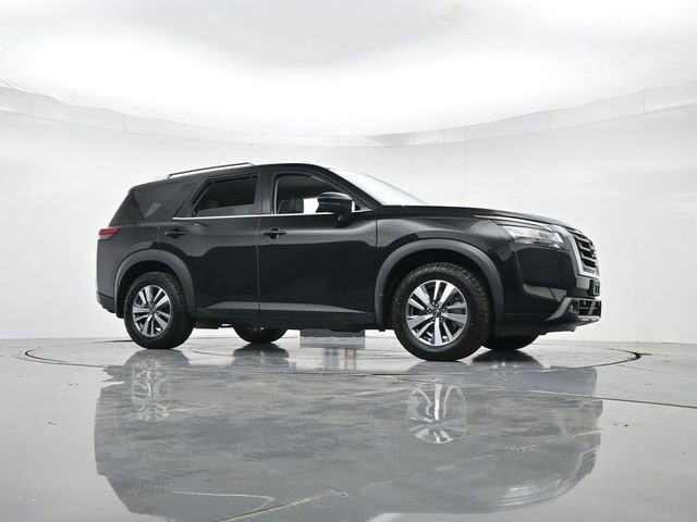 Used 2022 Nissan Pathfinder SL image 31