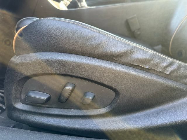 Used 2017 Chevrolet Impala Premier w/ Enhanced Convenience Package FWD image 27