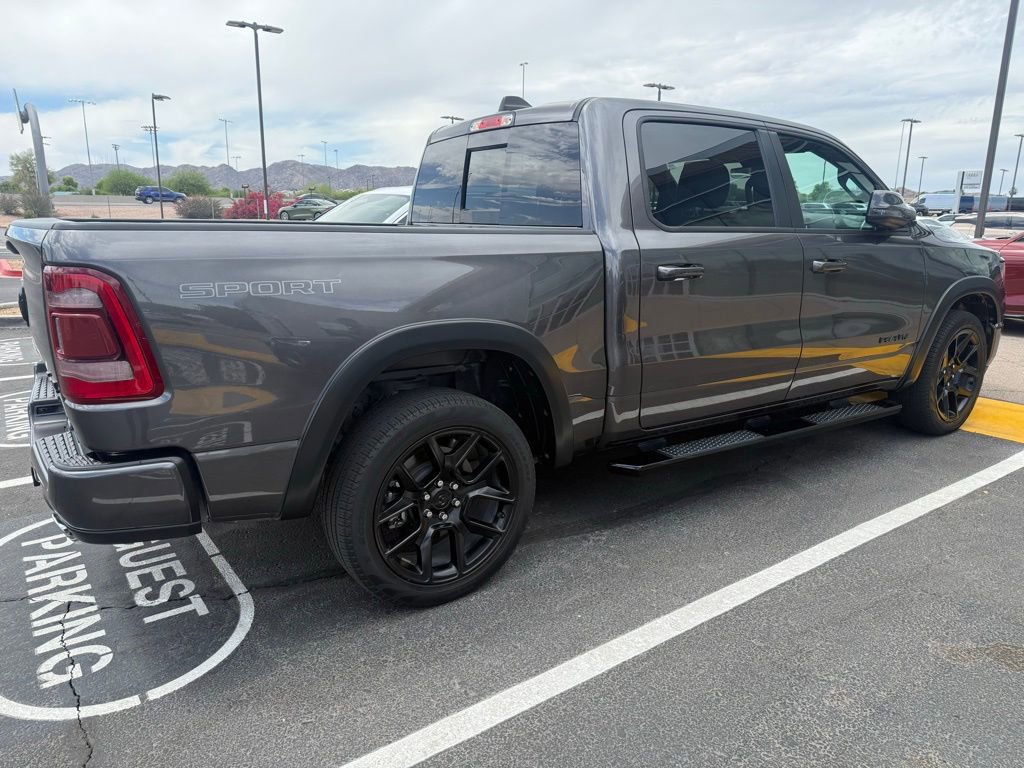 Used 2023 RAM 1500 Laramie AWD/4WD image 4