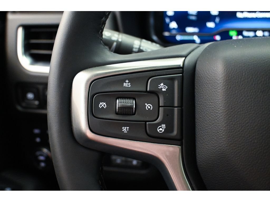 Used 2024 Chevrolet Tahoe Z71 w/ Z71 Off-Road Package AWD/4WD image 42