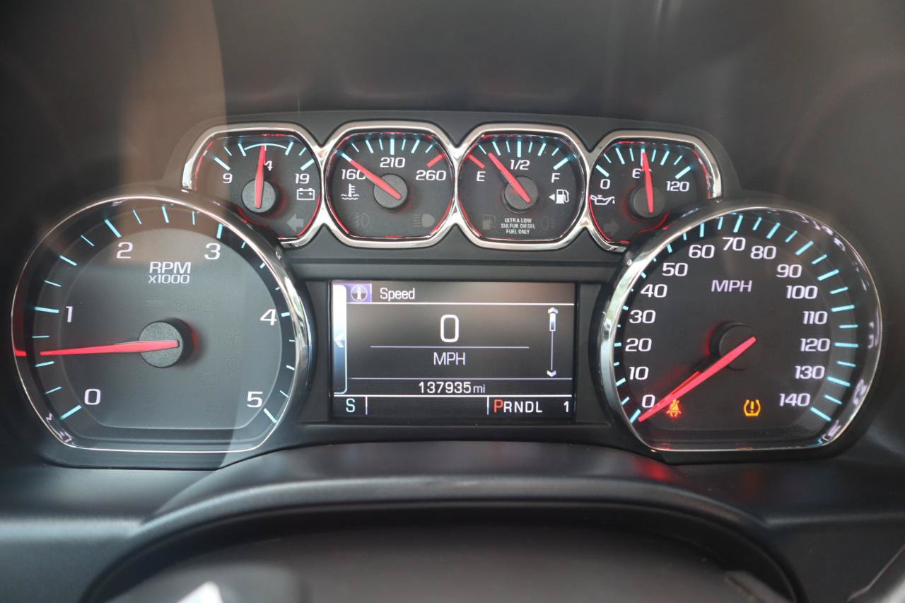 Used 2019 Chevrolet Silverado 2500 LT AWD/4WD image 10