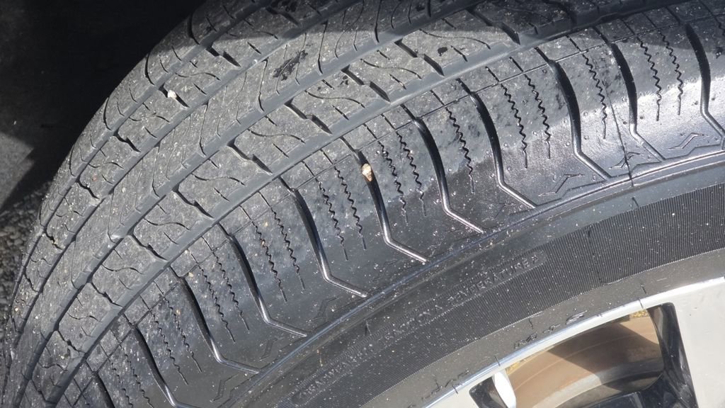 Used 2023 Jeep Grand Cherokee L Limited w/ Luxury Tech Group II image 25