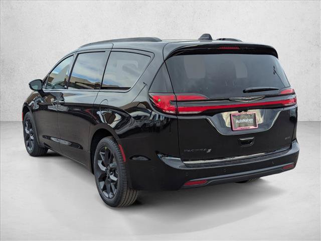 New 2026 Chrysler Pacifica Select w/ S Appearance Package AWD/4WD image 8