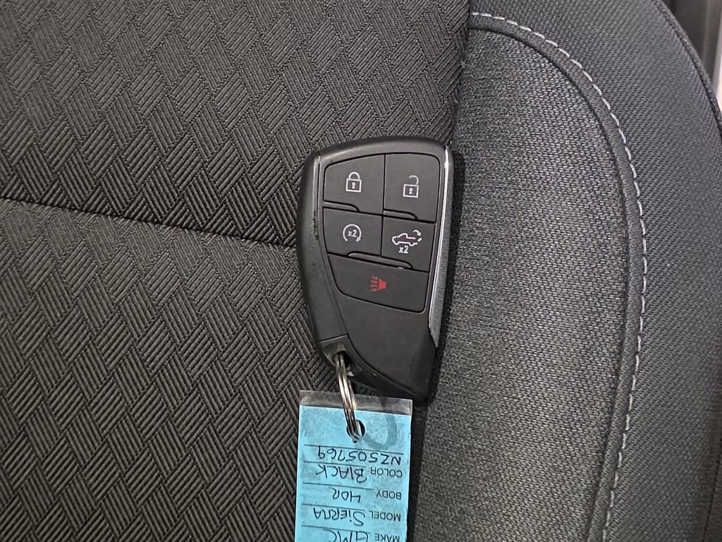 Used 2022 GMC Sierra 1500 Elevation image 34