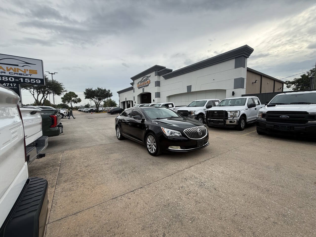 Used 2015 Buick LaCrosse Leather FWD image 42