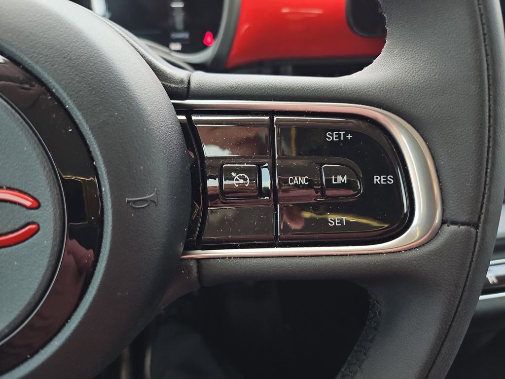 Used 2024 FIAT 500 e (RED) image 25