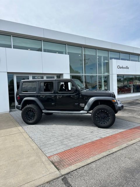 Used 2018 Jeep Wrangler Unlimited Sport S AWD/4WD image 4