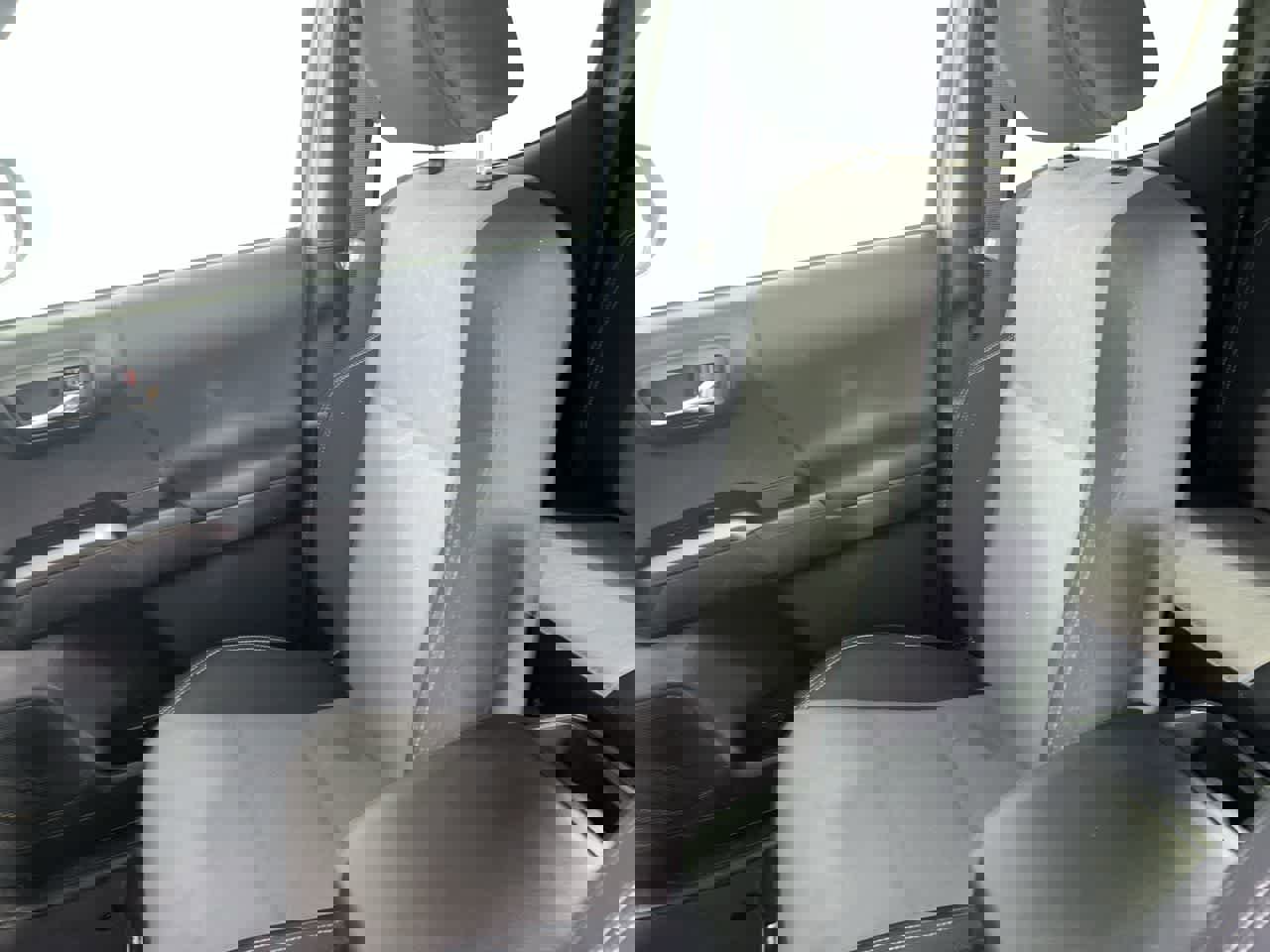 Used 2023 Toyota Tacoma TRD Off-Road image 27