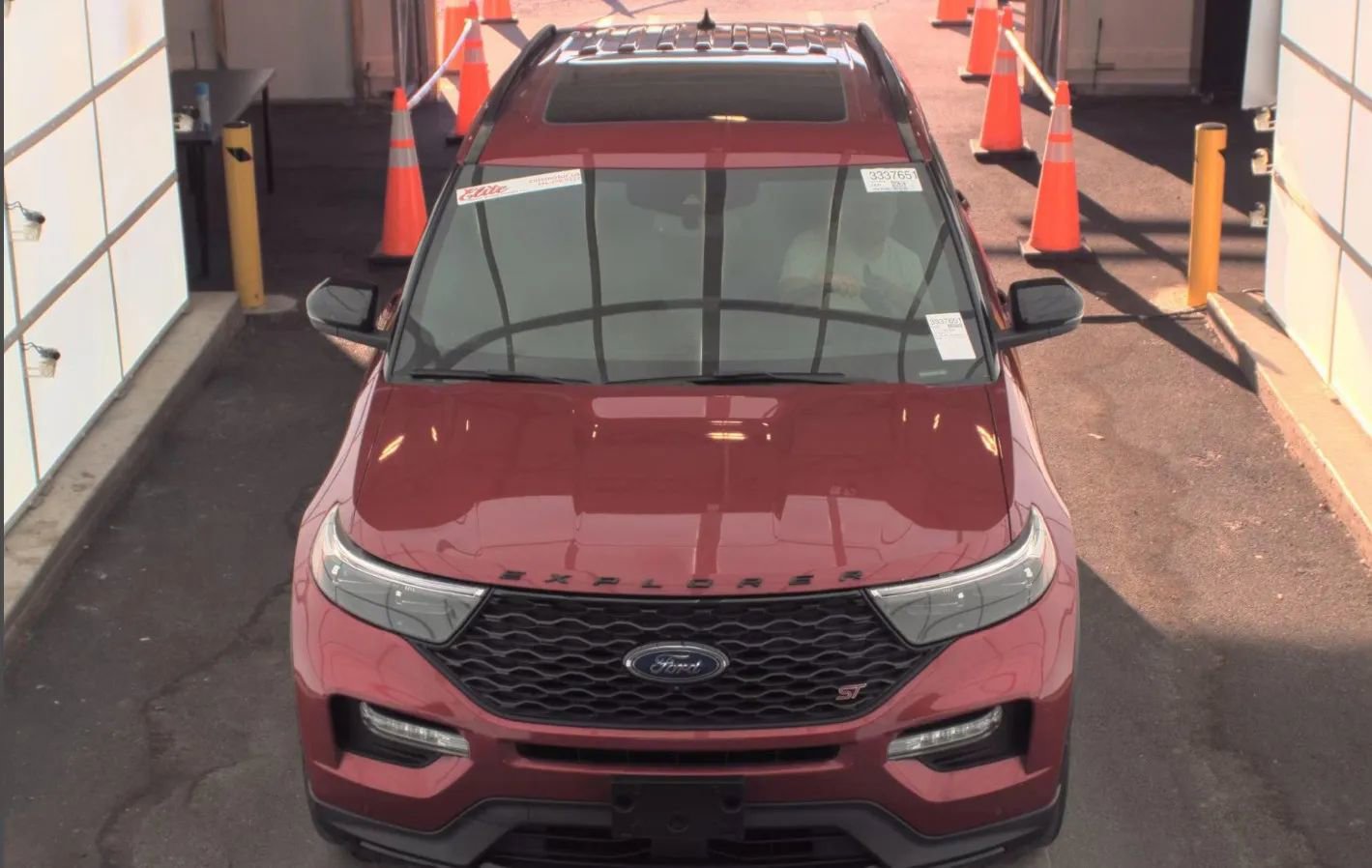 Used 2022 Ford Explorer ST w/ Equipment Group 401A AWD/4WD image 36