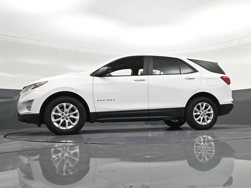 Used 2020 Chevrolet Equinox LS FWD image 30