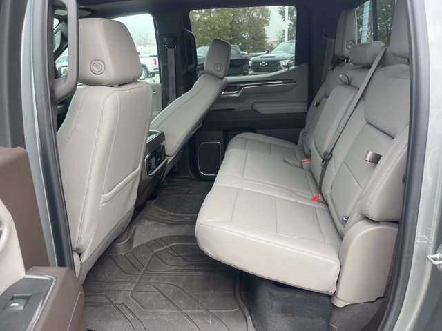 Used 2024 Chevrolet Silverado 1500 LTZ w/ LTZ Premium Package image 41