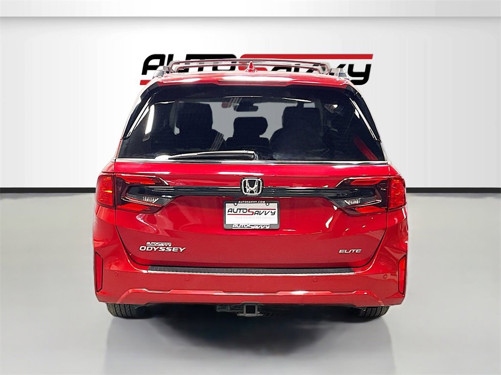 Used 2025 Honda Odyssey Elite image 6