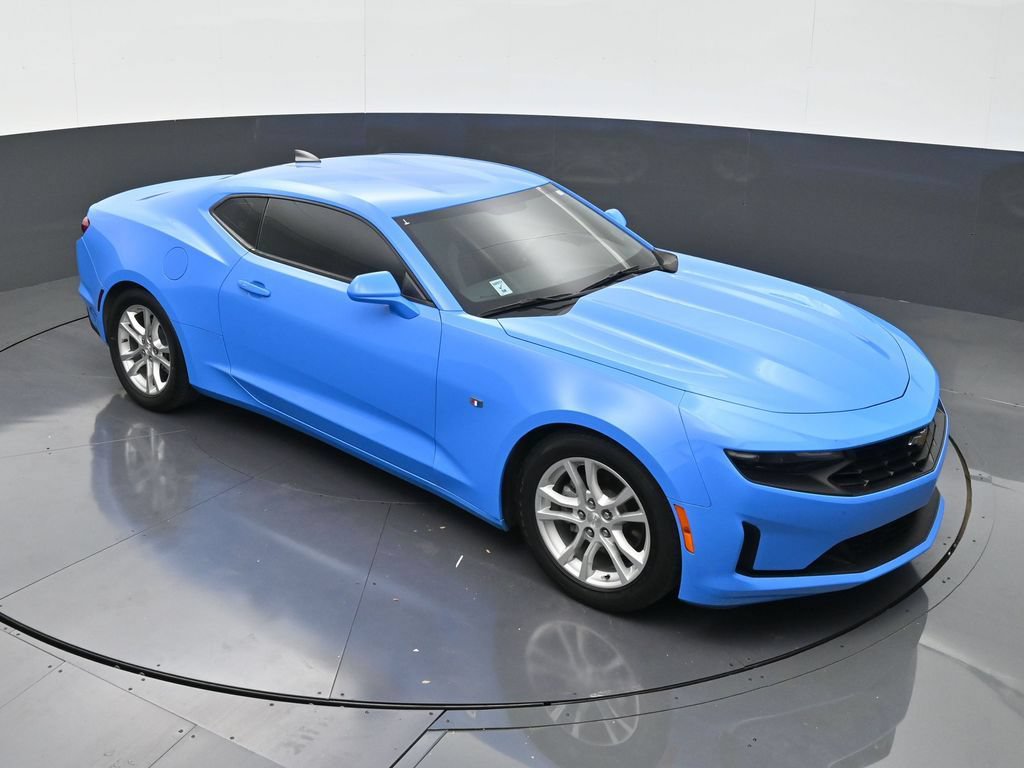Used 2023 Chevrolet Camaro LS RWD image 18