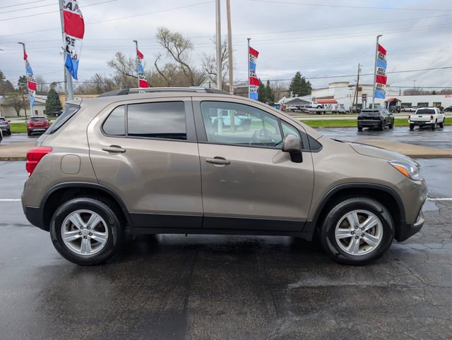 Used 2021 Chevrolet Trax LT w/ Driver Confidence Package image 6