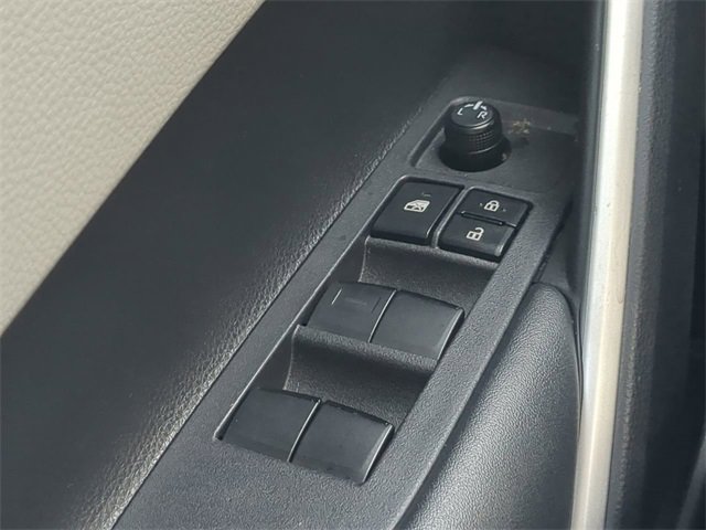 Certified 2024 Toyota Corolla Cross LE image 22