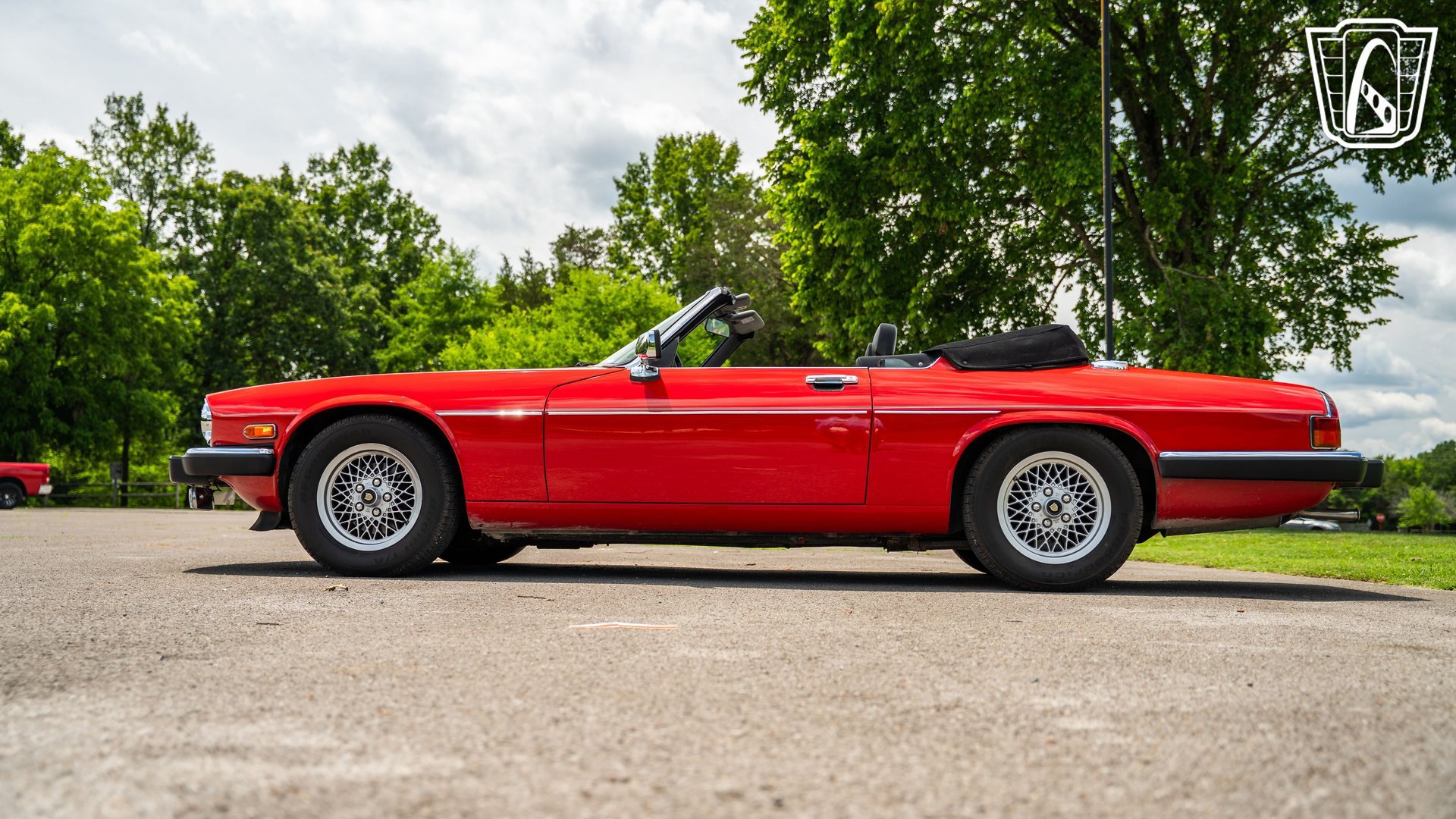 Used 1990 Jaguar XJS V12 Convertible RWD image 10