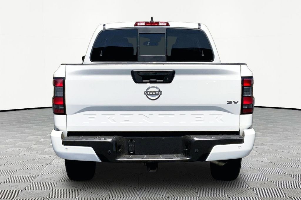 Used 2022 Nissan Frontier SV RWD image 6
