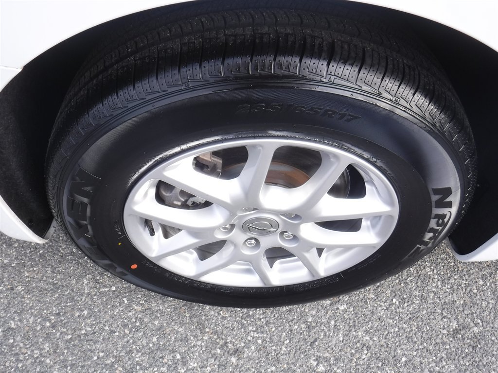 Used 2023 Chrysler Pacifica Touring-L FWD image 4