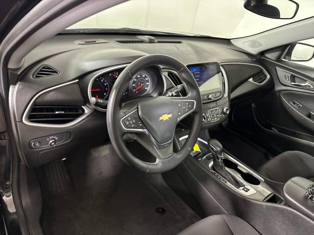 Used 2023 Chevrolet Malibu LT image 12