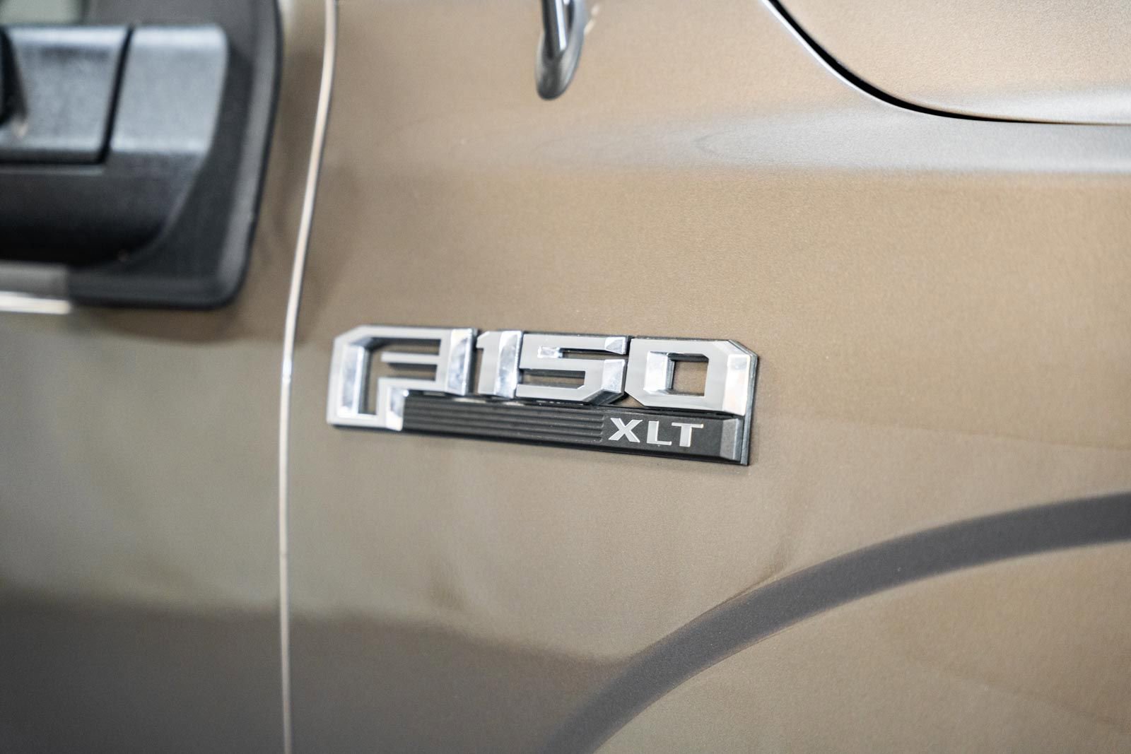 Used 2020 Ford F150 XLT w/ Equipment Group 302A Luxury image 11