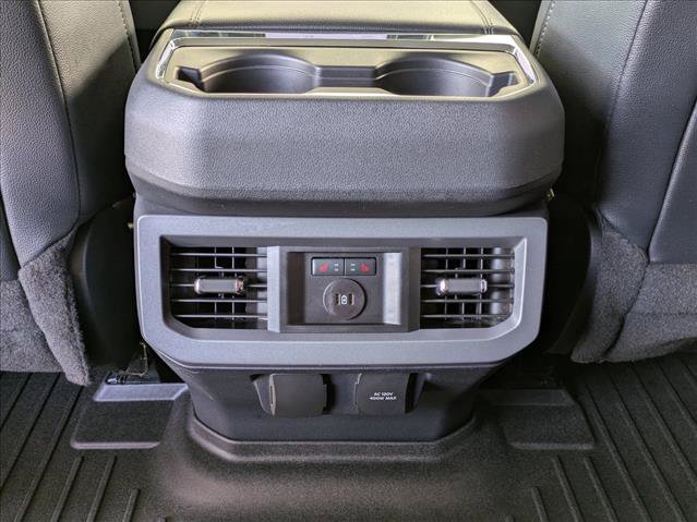 Used 2024 Ford F250 Lariat w/ Chrome Package AWD/4WD image 21